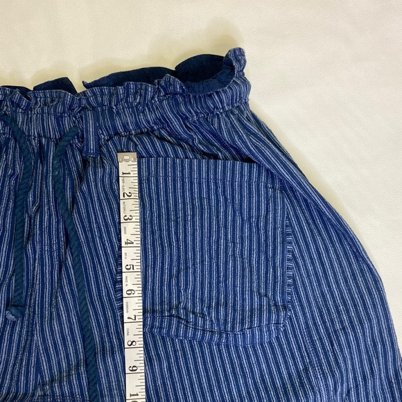Free People Blue Paper Bag Runyon Harem Pinstripe Jeans Size XS EUC - Picture 8 of 14